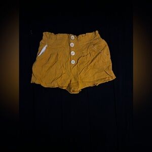 Yellow linen button up shorts w flare